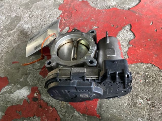 Mercedes-Benz C Class W204 2011-2014 Throttle Body