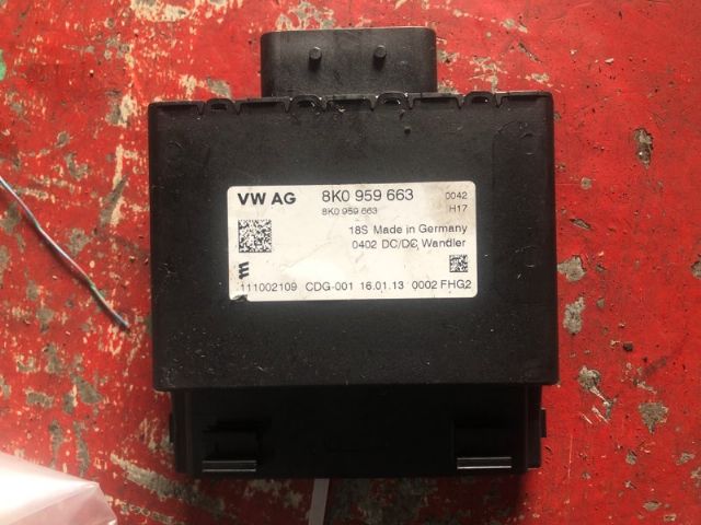 Audi A4 8K 2012-2015 Voltage Stabilizer Module