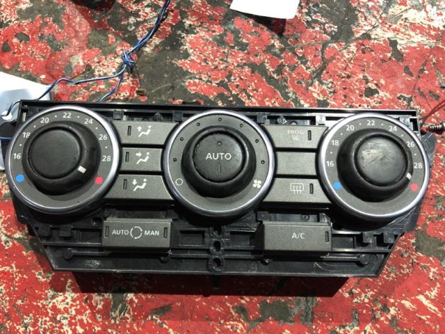 Land Rover Freelander 2 L359 2012-2014 Air Conditioning Switch