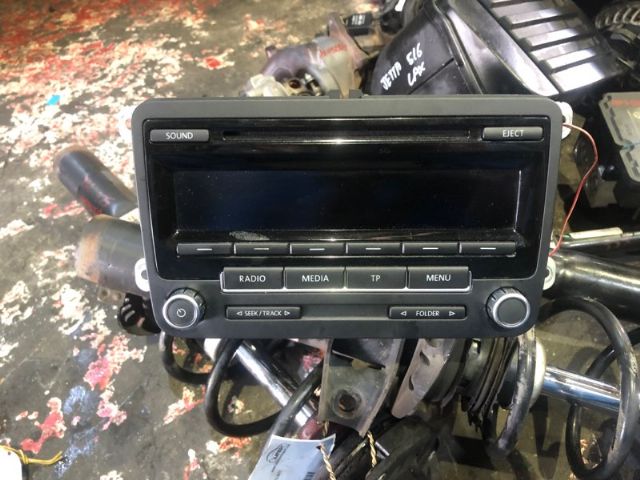 Volkswagen Jetta 5C6 2013-2017 CD Player