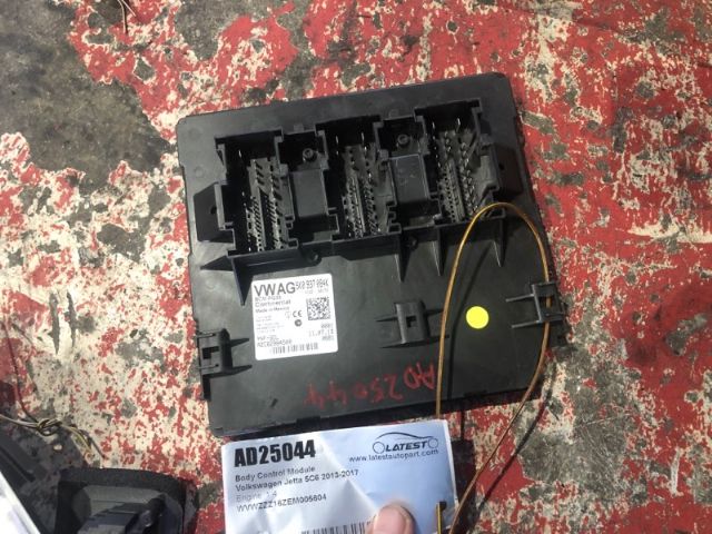 Volkswagen Jetta 5C6 2013-2017 Body Control Module