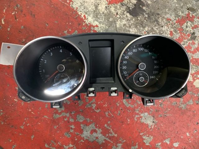 Volkswagen Golf MK6 2009-2011 Speedo