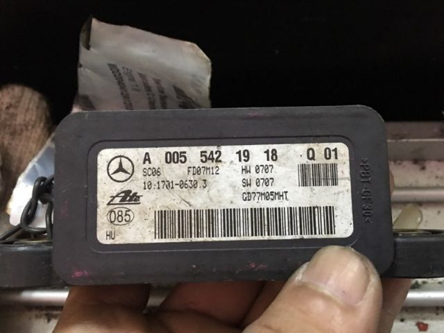 Mercedes-Benz C Class W204 2007-2010 Yaw Rate Sensor