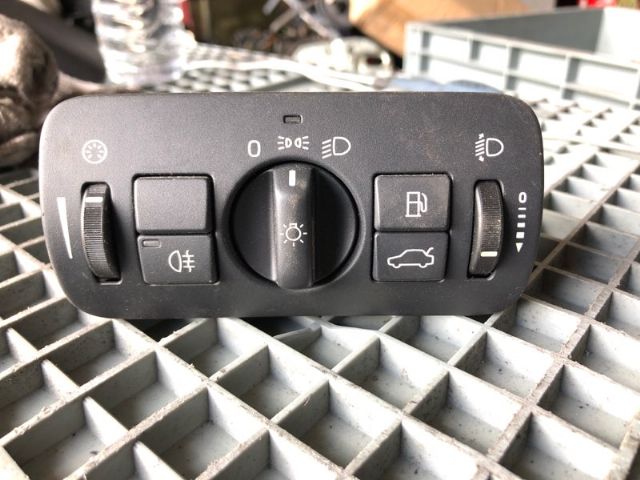 Volvo S60 2010-Present Headlight Switch