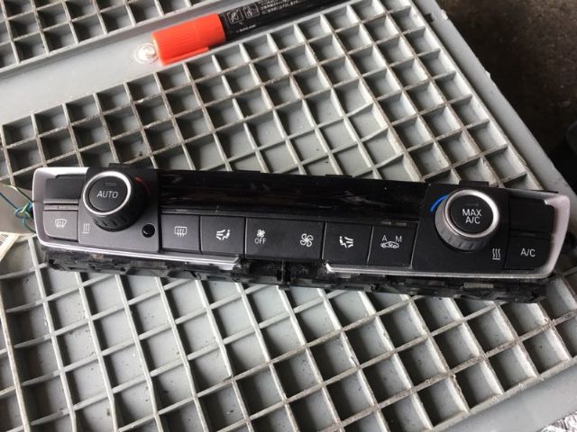 BMW 3 Series  316I F30 Air Conditioning Switch