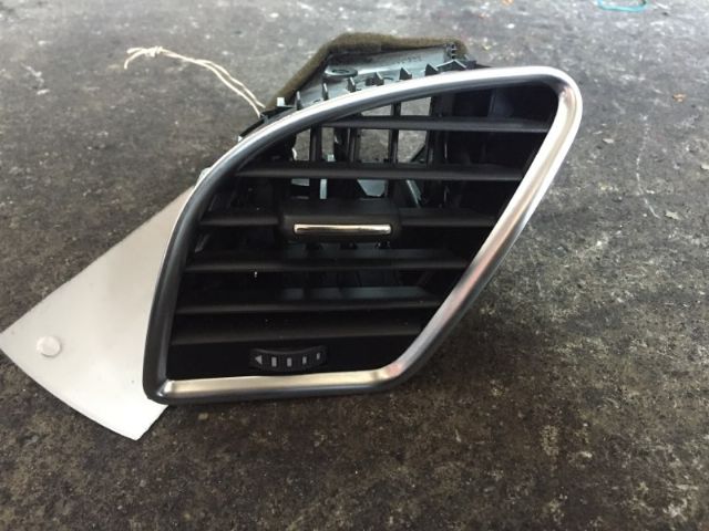 Audi A5 8T 2007-2010 Dash Vent Surround LH