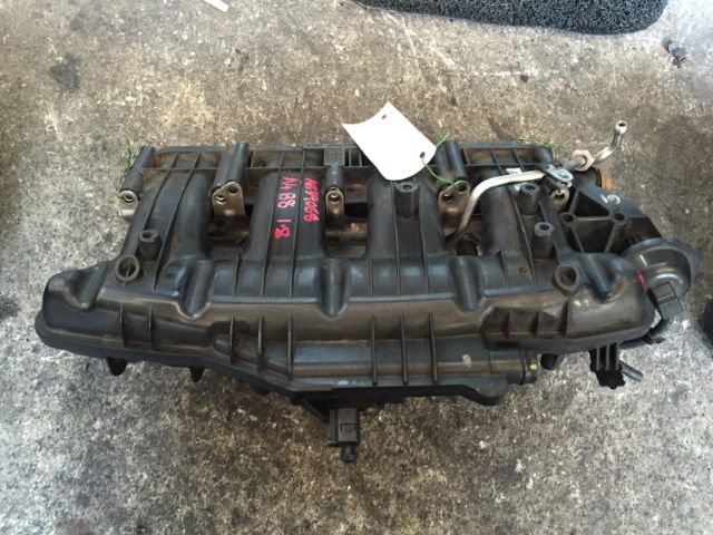 Audi A4 8K 2009-2012 Engine Inlet Manifold