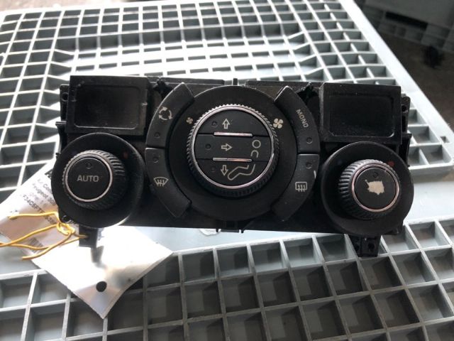 Peugeot 308 T7 2007-2011 Air Conditioning Switch