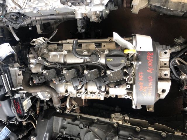 Volkswagen Golf MK7 2012-2016 Engine Assembly