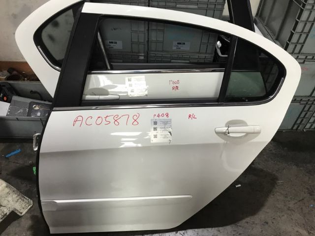 Peugeot 408 408 2011-2015 LR Door Complete