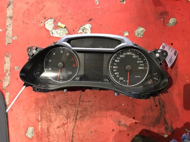 Audi A4 8K 2009-2012 Speedo