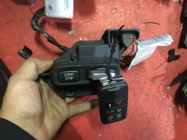 Volvo S80 S80 98-07 Ignition Lock Assembly