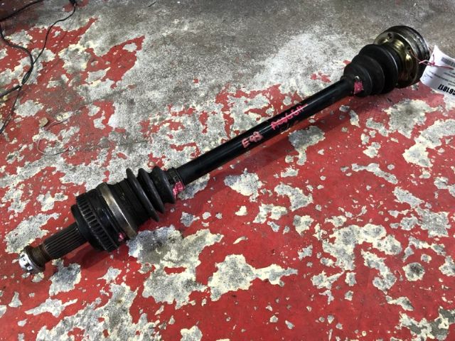 BMW 3 Series  E90/E91/E92/E93 2004-2013 LR Driveshaft