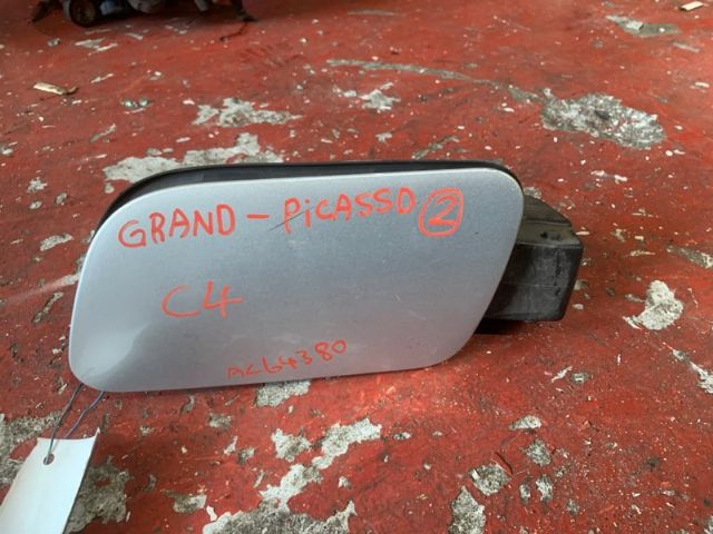 Citroen C4 Grand Picasso 2013-2018 Fuel Filler Pipe Cover