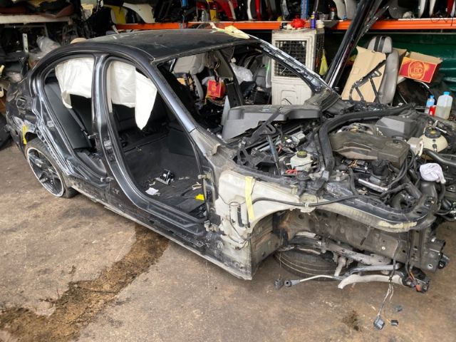 BMW 3 Series F30 320i 2011-2019