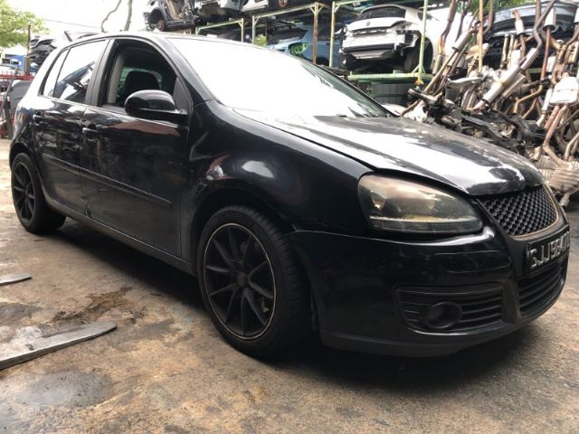 Volkswagen Golf MK5 2003-2009