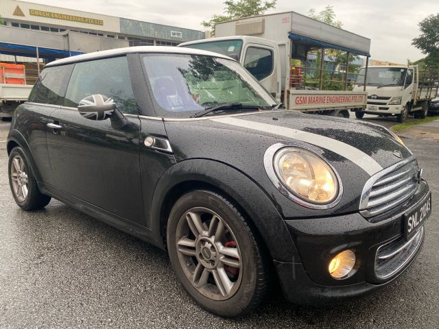 Mini Cooper R56 2007-2009